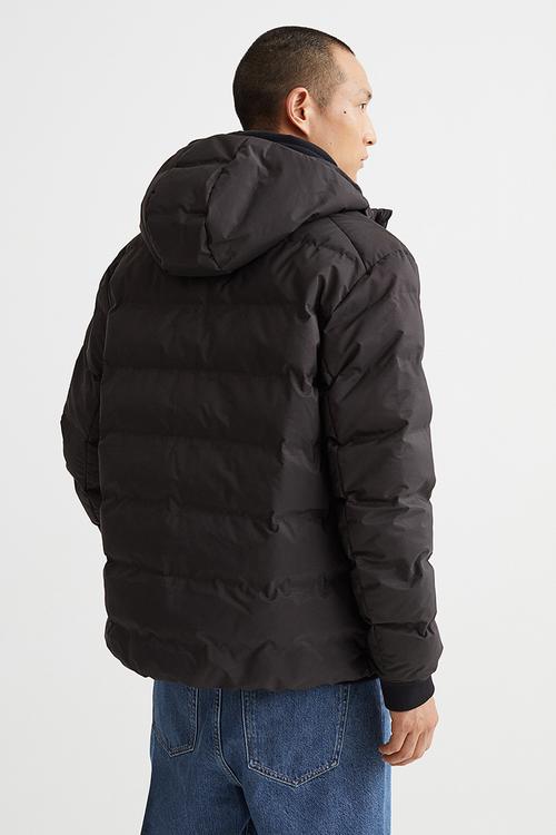 Water-repellent puffer jacket - black