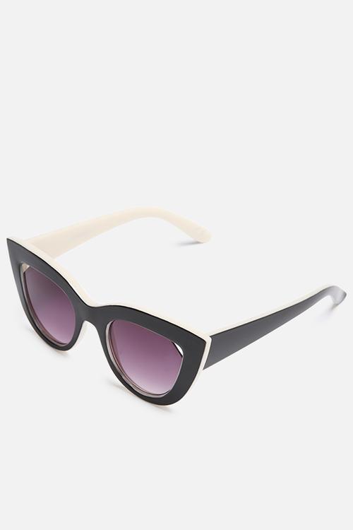 Black & White Cat Eyes