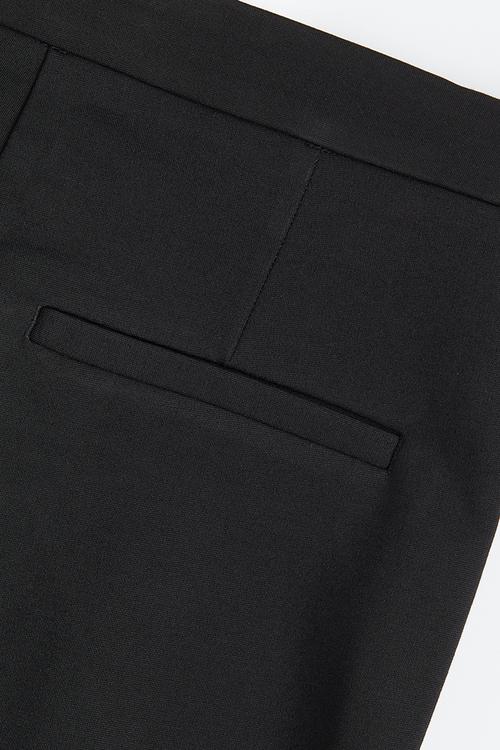 Ankle-length trousers - black