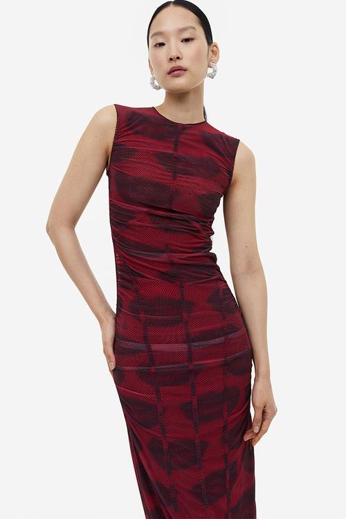 H&M Studio: Graphic-print bodycon dress - dark red/lips