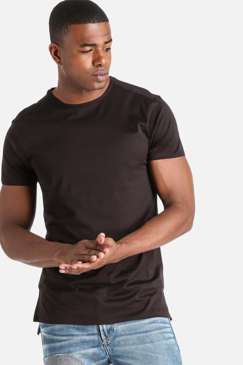Tobiah Tee