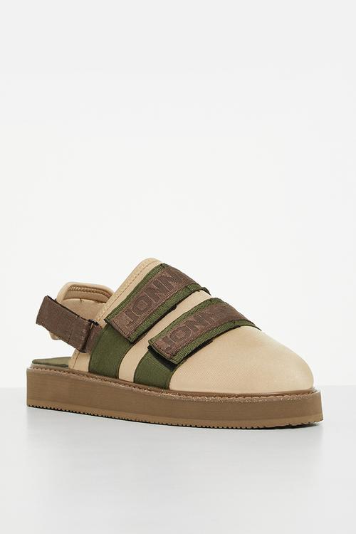 J james nylon mule - pecan