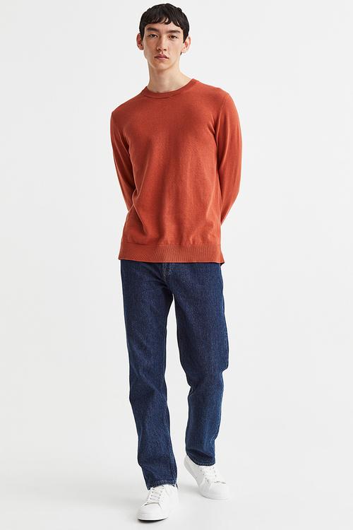 Slim fit fine-knit cotton jumper - brick red 