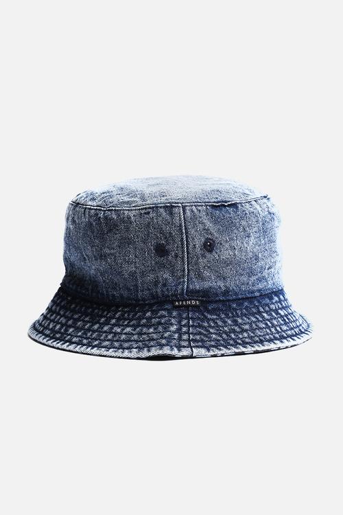 Reversible bucket hat