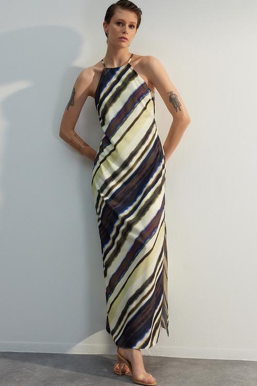 Relaxed high neck dress - multi