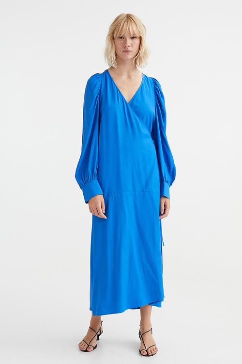 Voluminous wrap dress - bright blue 