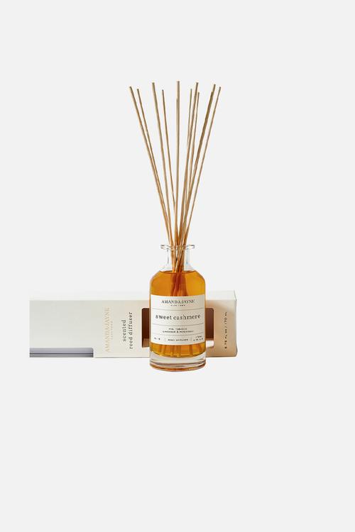 Sweet cashmere scented reed diffuser