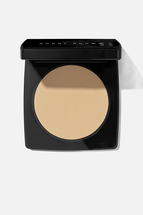 Sheer Finish Pressed Powder - Soft Sand​