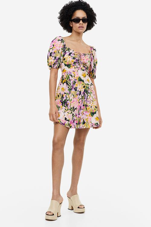 Puff-sleeved lacing-detail dress - purple/floral