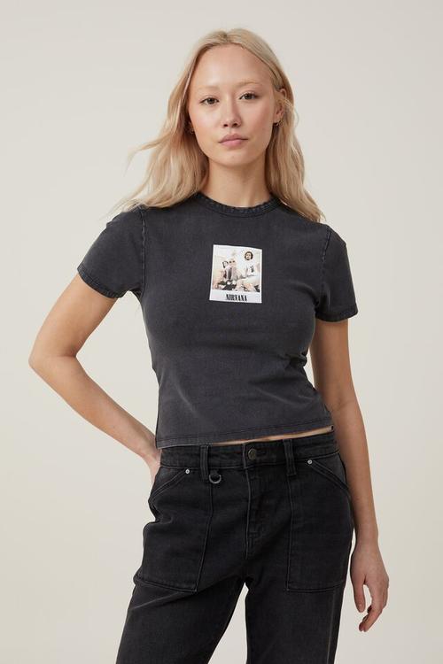 Fitted graphic music longline tee - lcn mt nirvana band polaroid/black