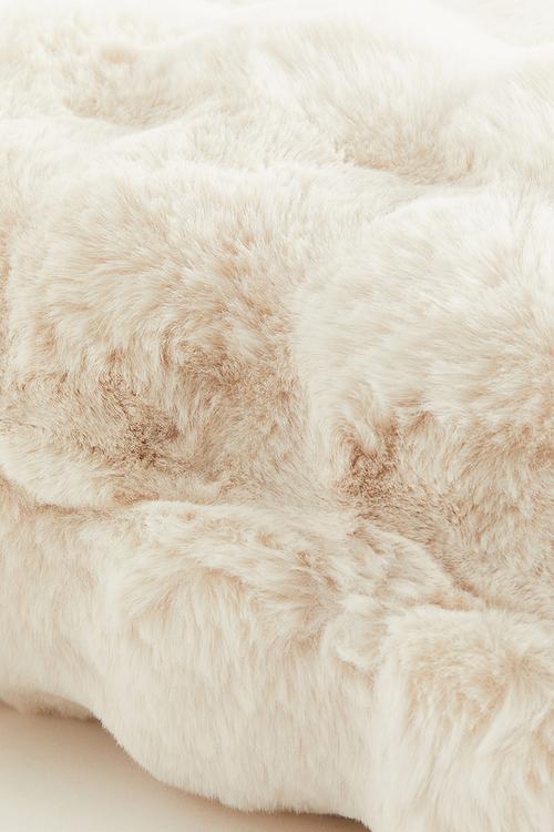 Fluffy cushion cover - light beige