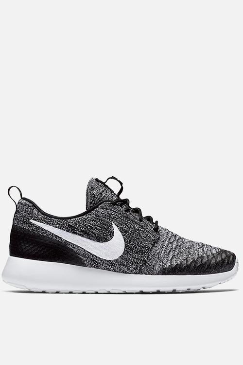 Roshe One Flyknit