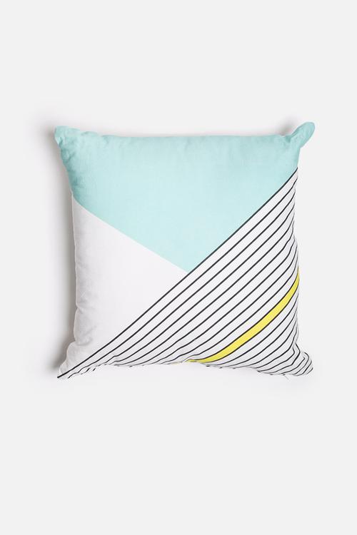 Angles printed cushion