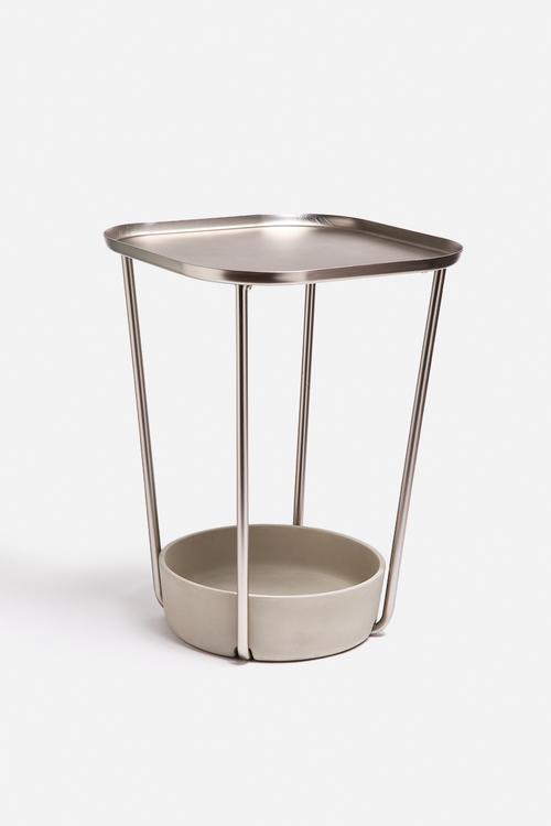 Tavalo Side Table