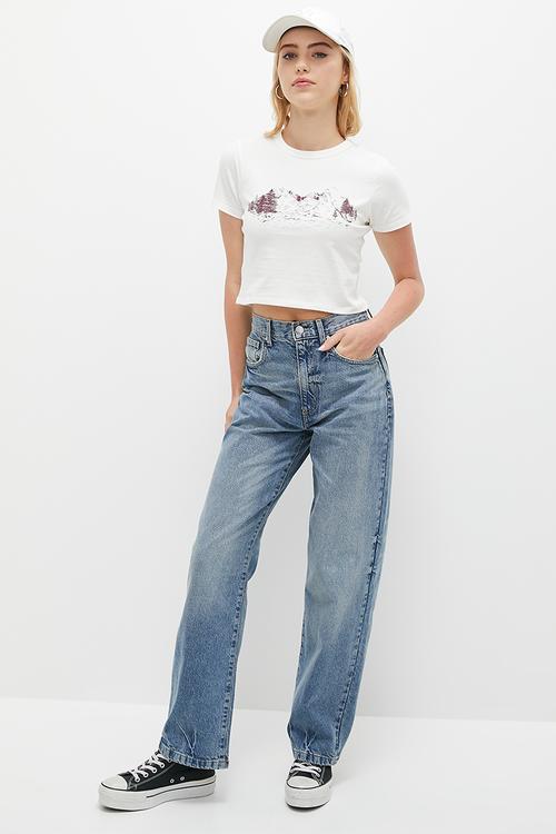 Micro Fit Graphic Tee - Mountains/Vintage White