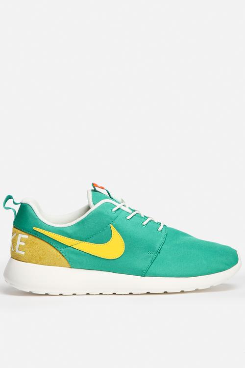 Roshe One Retro