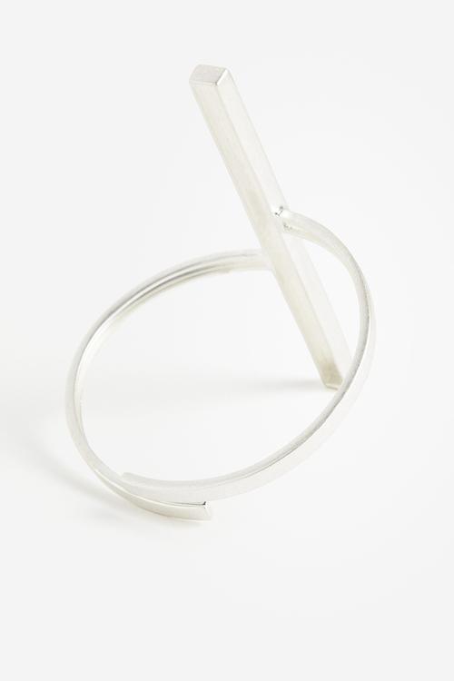 H&M Studio: Rhinestone-embellished arm cuff - silver-coloured 