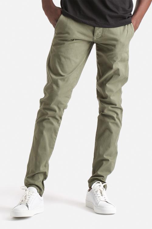 Luca Slim Chinos