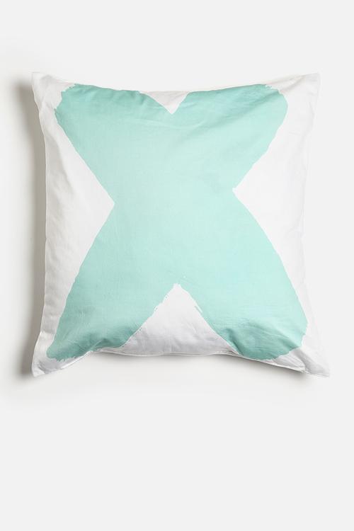 Cross printed cushion