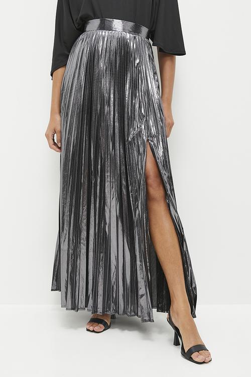 Metallic pleat detail maxi skirt with slit - silver