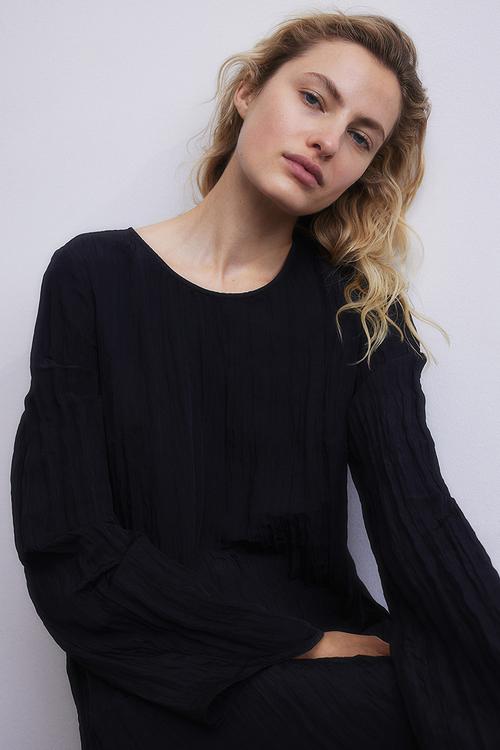 Crinkled dress - black