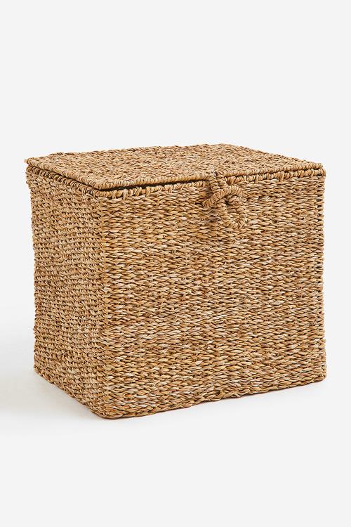 Lidded seagrass storage basket - beige