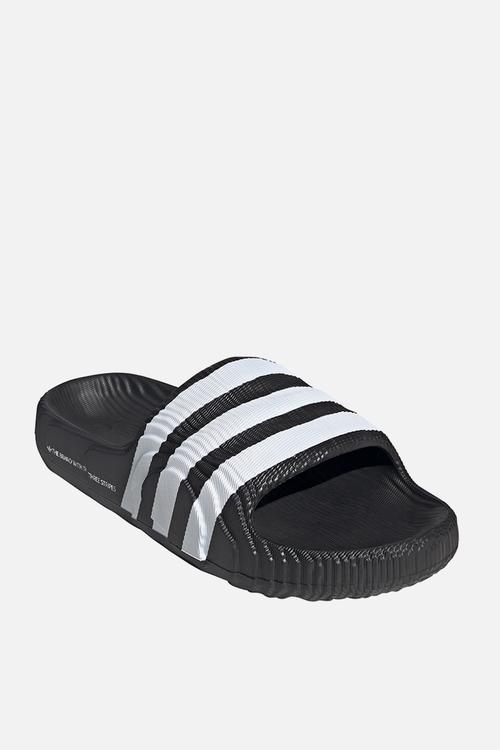ADILETTE 22 - core black/ftwr white