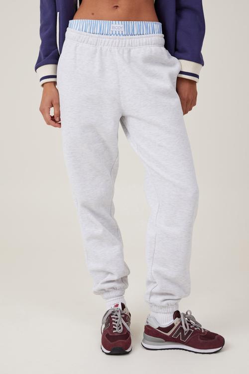 Plush Essential Gym Trackpant - Cloudy Grey Marle