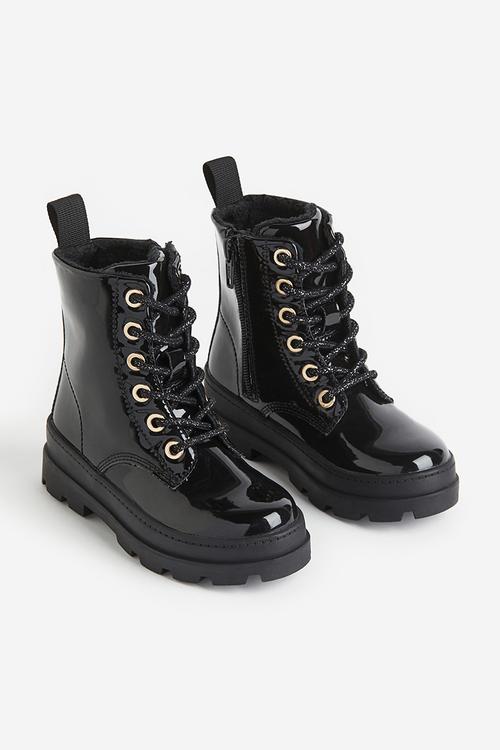 Warm-lined lace-up boots - black