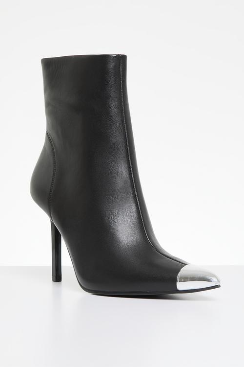 Iyanna-c stiletto boot - black