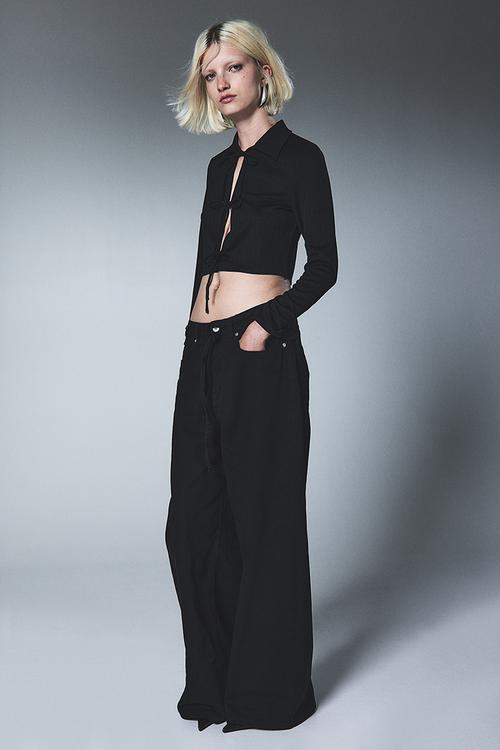 Ribbed tie-front top - black