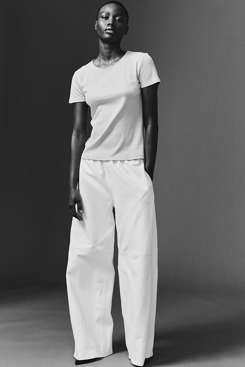Ribbed T-shirt - light beige