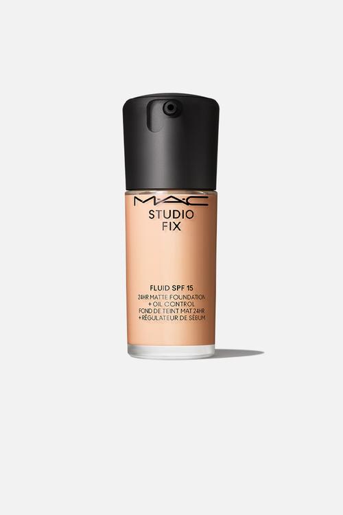 Studio Fix Fluid SPF 15 Foundation - NW13