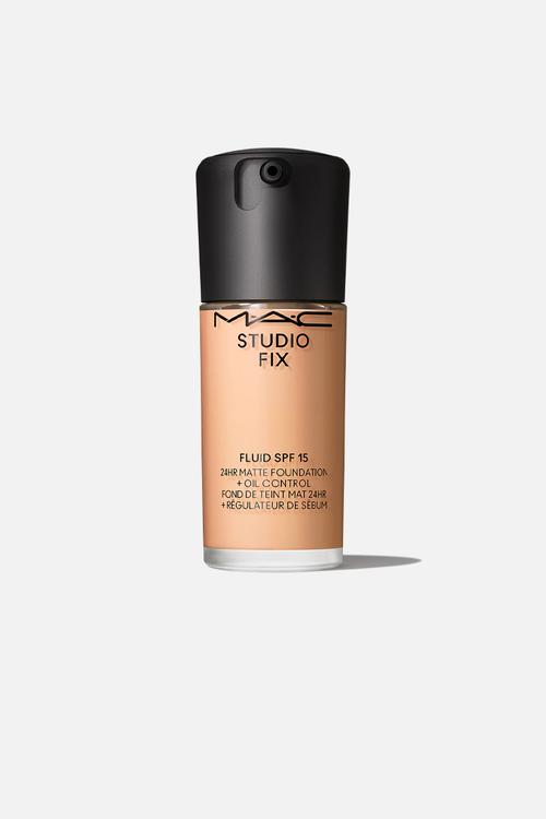 Studio Fix Fluid SPF 15 Foundation - N6.5