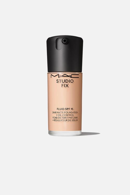Studio Fix Fluid SPF 15 Foundation - N4.5
