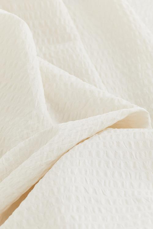 Seersucker shower curtain - cream