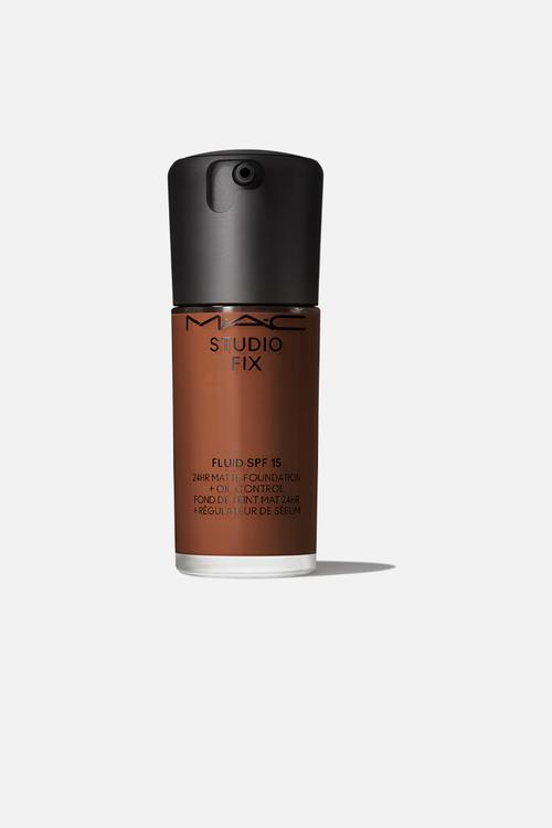 Studio Fix Fluid SPF 15 Foundation - NC63