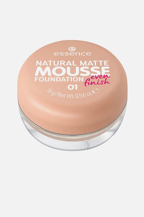 Natural Matte Mousse Foundation  01
