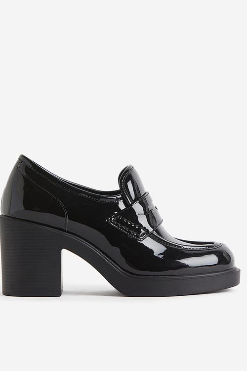 Heeled loafers - black