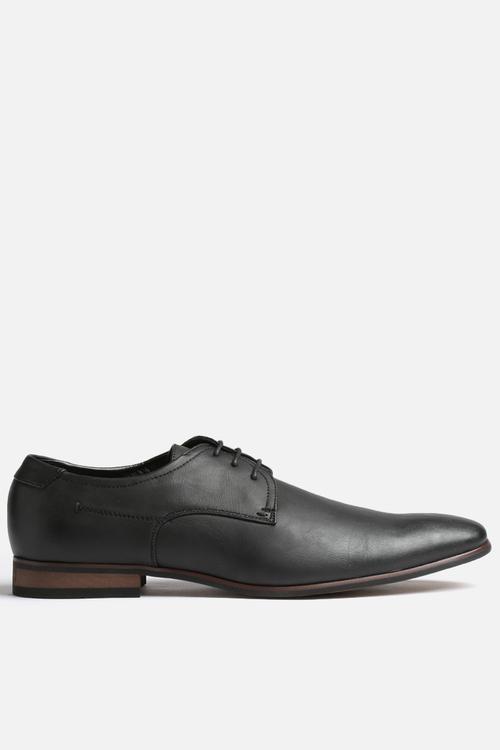 Distressed Lace-Up Shoe