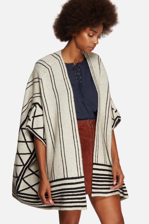 Vamm Knit Cape