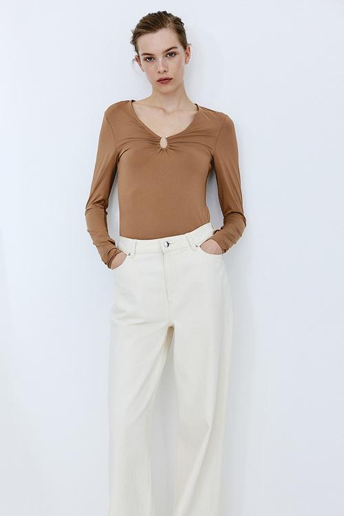 Buckle-detail top - light brown