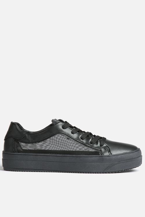 Thea Sneaker