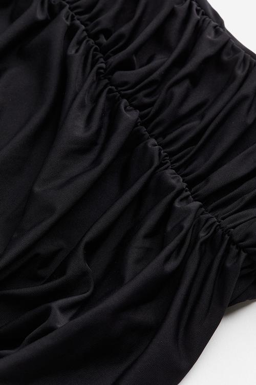 Gathered asymmetric top - black