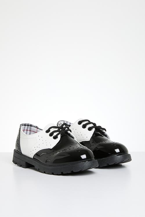 Lace up shoes - black & white