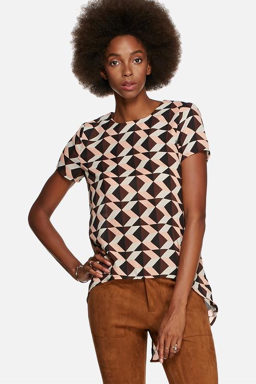 Triangle Geometric Scoop Top