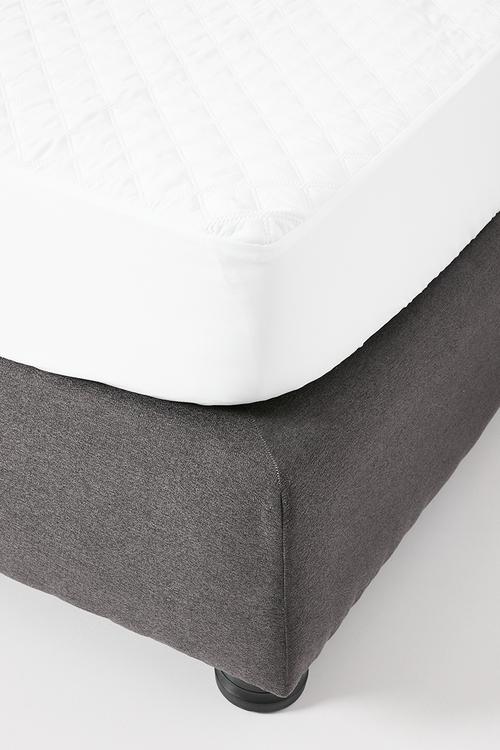 Quilted Waterproof Mattress Protector - white