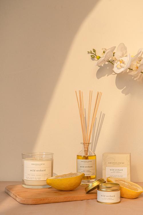 Gold tin candle - wild orchard
