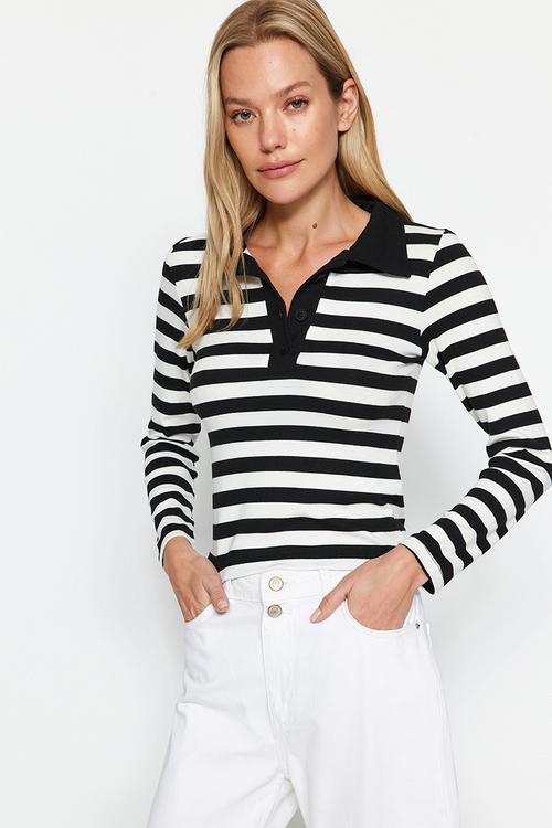 Striped fitted/simple polo collar knitted top with buttons - black