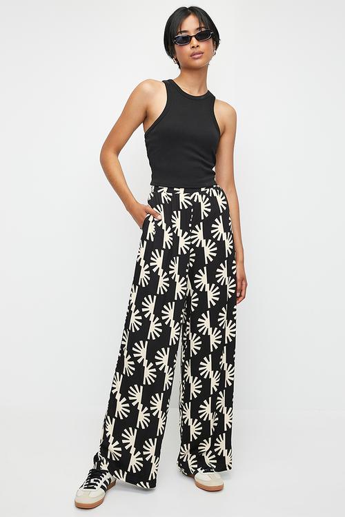 Easy Elasticated Wide Leg Pants In Sun Stripe - Black & Beige 